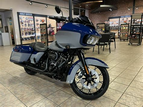 Harley Davidson Road Glide Special Bright Billiard Blue Billiard