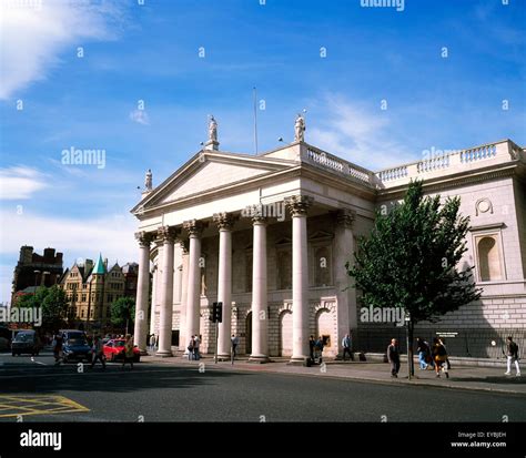 College Green Dublin Co Dublin Ireland Stock Photo Alamy