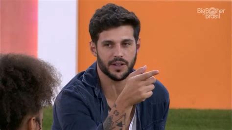 Rodrigo comenta sobre jogo da discórdia do BBB 22 Abrir o olho