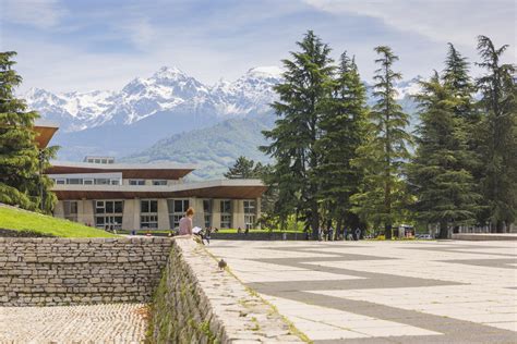Universite Grenoble Alpe Campus In Campus Cic