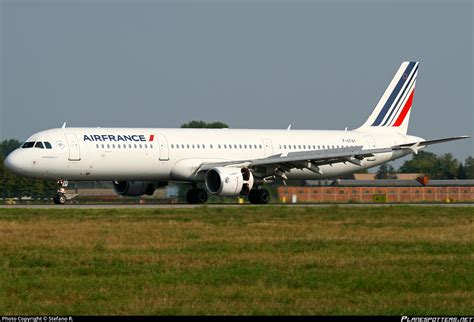 F GTAY Air France Airbus A321 212 Photo By Stefano R ID 699527