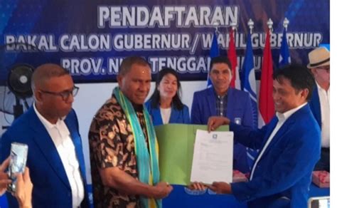 Mantan Kapolda NTT Johni Asadoma Resmi Daftar Bakal Calon Gubernur NTT