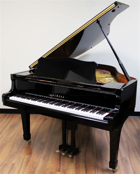 Piano G1 Yamaha Japonés – Medina Pianos