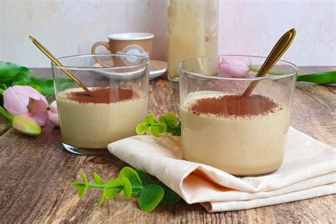 Crema al caffè la ricetta con la bottiglia MoltoFood