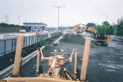 Pengerjaan Proyek Penanganan Genangan Ruas Tol Pondok Aren Serpong