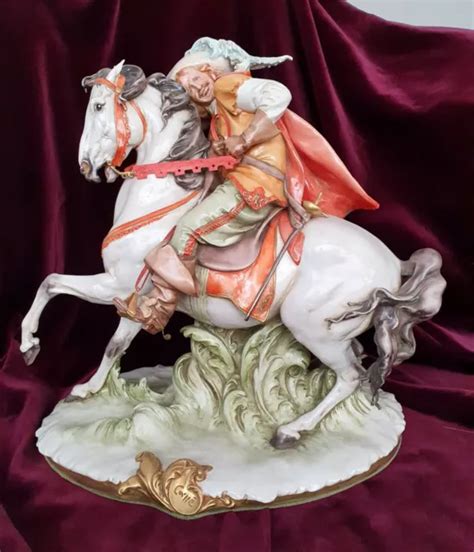 GIUSEPPE CAPPÈ ORIGINAL Capodimonte porcelain Musketeer on