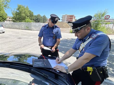 Ferragosto Controlli A Tappeto Dei Carabinieri Nel Maceratese Raffica