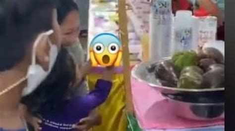 Viral Bocah Ini Acungkan Jari Tengah Kepada Penjual Kaki Lima