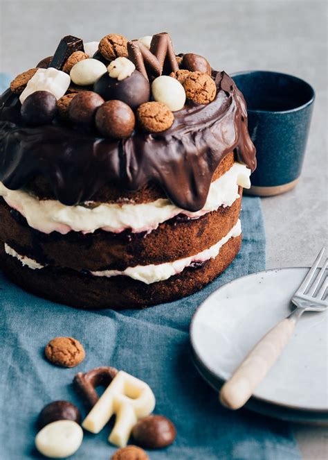 Sinterklaastaart Met Chocolade Ganache En Strooigoed Uit Pauline S Keuken