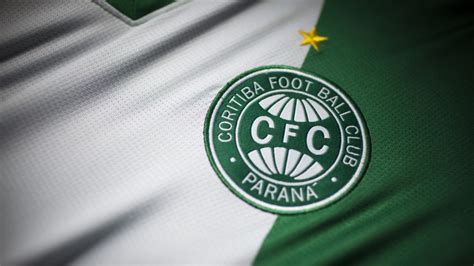 Coritiba Estuda Lan Ar Marca Pr Pria Em Mantos Do Futebol