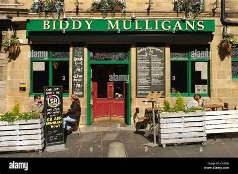 Biddy Mulligans Bar Hi Res Stock Photography And Images Alamy