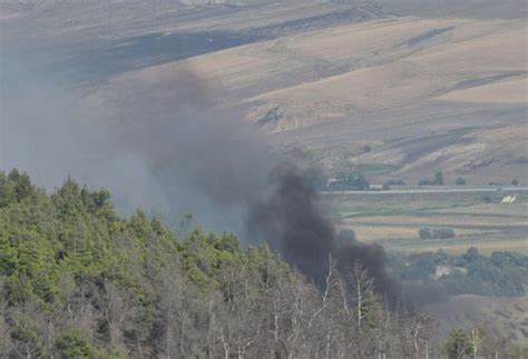 L Incendio Divampato Sul Monte Della Croce A Sant Agata Di Puglia