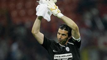 Gianluigi Buffon Hace Oficial Su Retiro Del Futbol A Los A Os Grupo