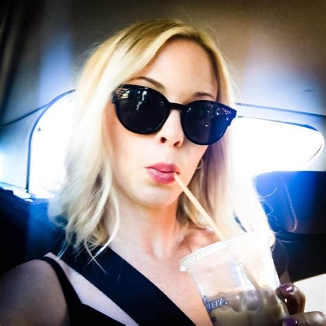 50 Hot Amy Gumenick Photos 12thBlog