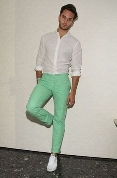 Total 89 Imagen Outfit Pantalon Verde Menta Hombre Abzlocal Mx