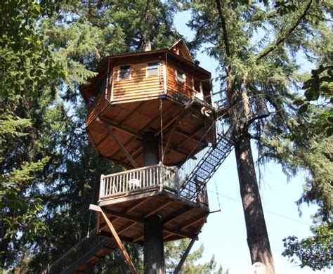 Sleep Overnight In Oregon's Finest Treehouse Resort