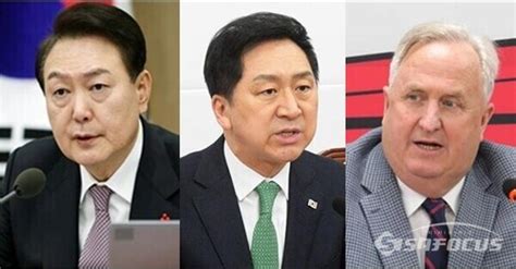 기획 국민의힘 ‘혁신위 갈등 격화 떠나는 윤핵관에 ‘레임덕 주장까지