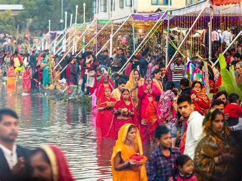 Public Holiday In Up On November On Chhath Puja Cm Yogi Gave