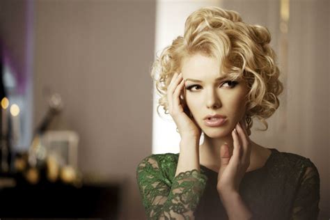 Marilyn Monroe Favorite Food: Indulge in the Iconic Star's Culinary