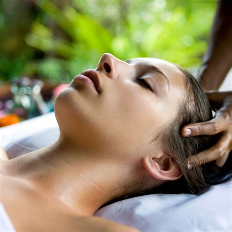 Indian Head Massage Ayurveda With Ciara