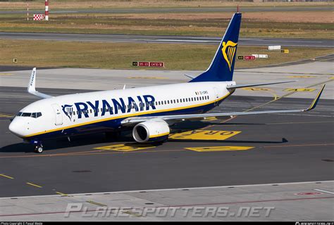 EI DWO Ryanair Boeing 737 8AS WL Photo By Pascal Weste ID 1092588