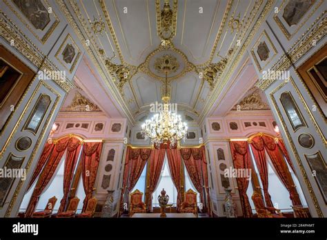 The Mecidiye Kiosk In Topkapi Palace Istanbul Turkey Stock Photo Alamy