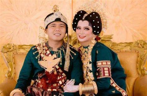 Detail Foto Pengantin Adat Bugis Koleksi Nomer 40