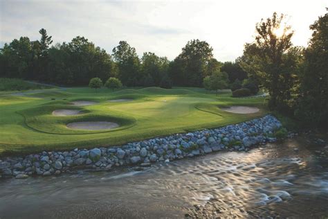 Bucks Run Golf Club | Golf Courses | GolfDigest.com