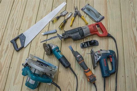 Deck Building Tools: What You'll Need | Decks.com