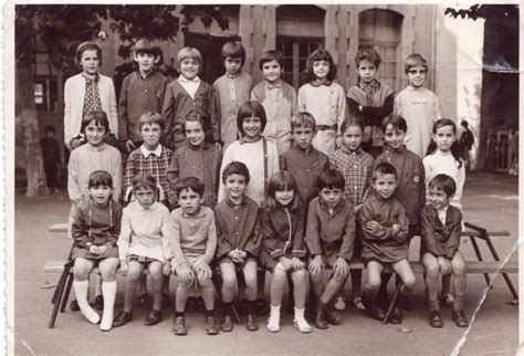 Photo De Classe ECOLE GEORGES SAND ENTRE 1969 ET 1970 De 1969 ECOLE