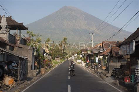 Kawasan Rawan Bencana Gunung Agung Antara Foto