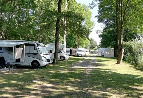 Campingplatz Zwenzower Ufer In Zwenzow Caravaning