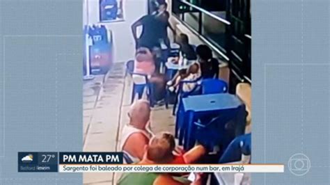 Vídeo PM é preso em flagrante após atirar e matar outro PM em bar de