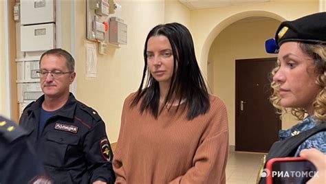 Суд отправил главу Ленинского района Томска Садковскую в СИЗО ...