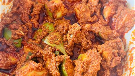 Avakaya Pickle Mango Pickle Avakkai Recipe Andhra Style Avakkai