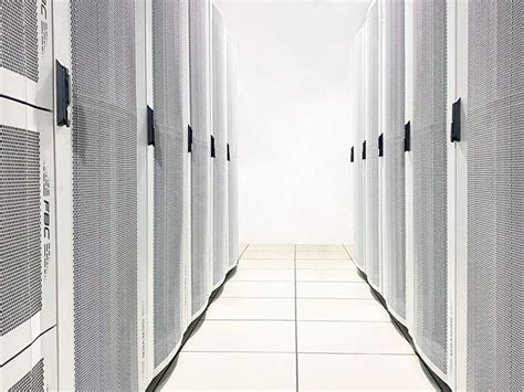 Saint Gobain atualiza a gestão de Data Center da América do Sul para o