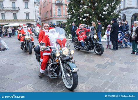 Christmas Parade of Santa Clauses Who Drive a Motorcycle Editorial Image - Image of christmas ...