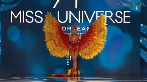 Hit Czy Kit Najciekawsze Stroje Na Miss Universe Samequizy