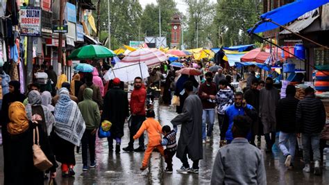 În câteva luni India va fi cea mai populată țară din lume Va depăși