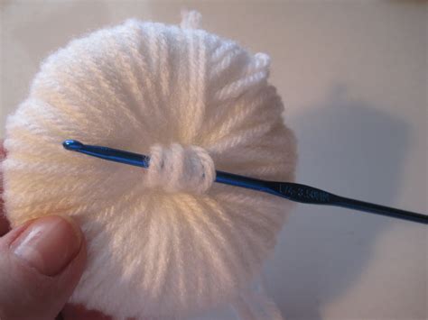 Creative Breathing: Pom Pom and Pattern Making Tutorial