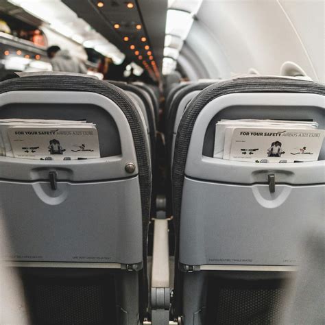 Best Economy Class Airlines For Long-Haul Flights - Traveler Master