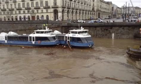 Deserta L Asta Per I Battelli Che Torneranno A Navigare A Torino Mole