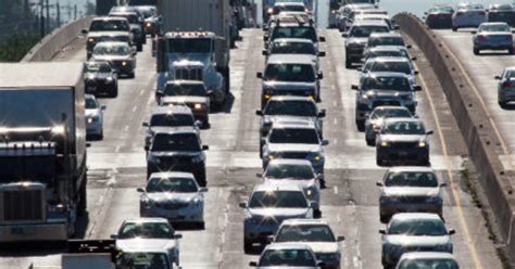 1 Hurt After Street Sweeper Crashes On I 880 Ramp In Oakland Cbs San Francisco