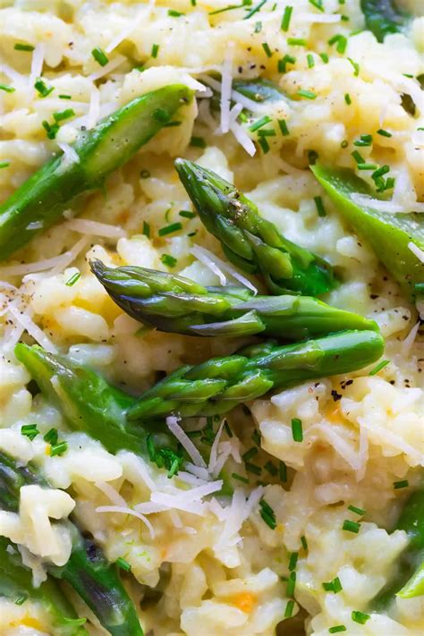 Spargelrisotto Rezept mit grünem Spargel cremig einfach