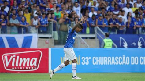 Anunciado no São Paulo Raniel se despede do Cruzeiro eternamente