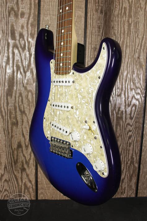 Fender Bonnie Raitt Signature Stratocaster Blue Burst Reverb