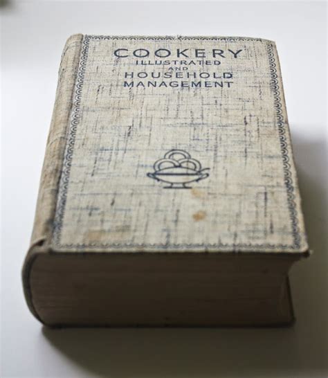 MARTHA MOMENTS: Book of the Month: Cookery Illustrated (1936)