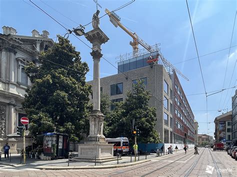 Milano Centro Storico Cantiere Corso Italia Luglio Urbanfile