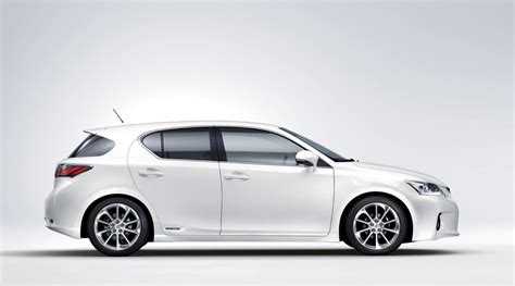 Lexus Ct 200h Launched Pictures And Details Autoevolution