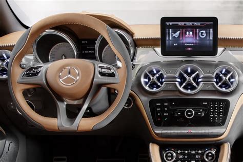 Mercedes Benz Gla Concept Officially Revealed Autoevolution